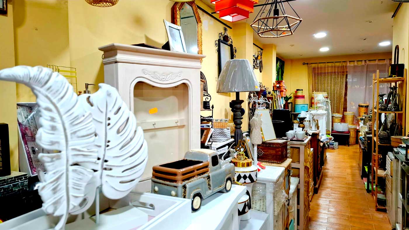 bazar en Jódar, bazar del regalo, tienda de regalos en Jaén, artículos para el hogar Jódar, bazar online Jaén, tienda de menaje en Jódar, tienda de droguería en Jódar, tienda de limpieza y hogar, tienda de utensilios de cocina, tienda de decoración en Jaén, dónde comprar productos de limpieza en Jódar, tienda de regalos originales en Jódar, artículos de higiene y droguería en Jaén, mobiliario práctico para el hogar en Jaén, soluciones de almacenaje en Jódar, tienda de menaje barato en Jaén, bazar con artículos variados en Jaén, tienda de regalos útiles para el hogar, comprar utensilios de cocina en Jódar, tienda de decoración barata en Jaén, bazar en Jódar Jaén, tienda local en Jódar, regalos en Jódar, artículos para el hogar en Jódar, tienda de decoración en Jódar, droguería en Jódar Jaén